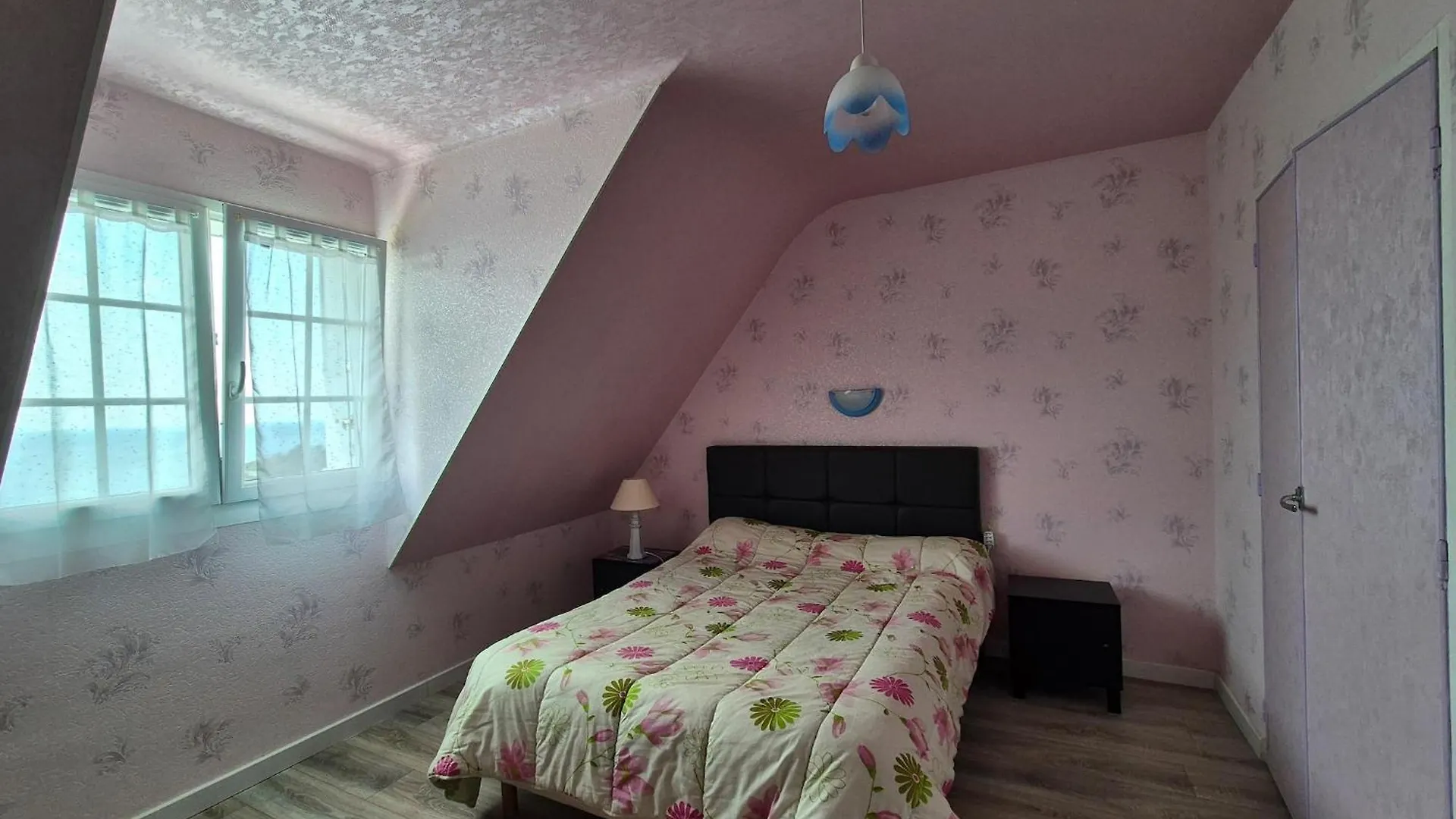 Holiday Home Sea View, Plouhinec